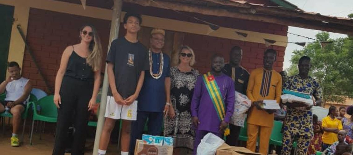 674ad171-3b56-498c-92f4-dd37bc2dbf86